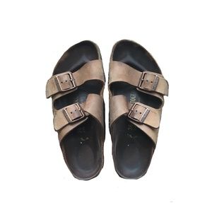 Birkenstocks Arizona Tobacco Size 36